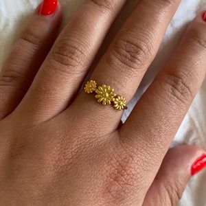 Madewell Gold Daisy Ring 7 NWT